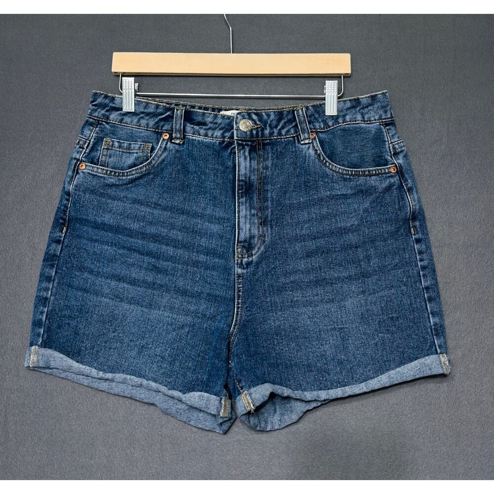 REFUGE Denim mom shorts in classic medium wash‎ sz 11 grunge summer Y2K 90's